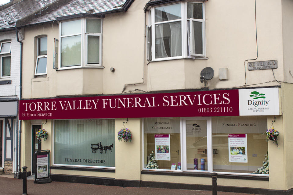 Images Torre Valley Funeral Directors