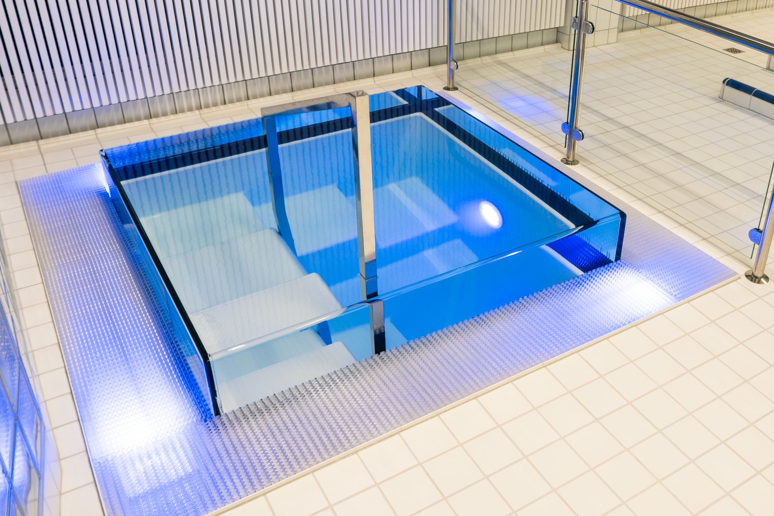 Images Pool4You Oy