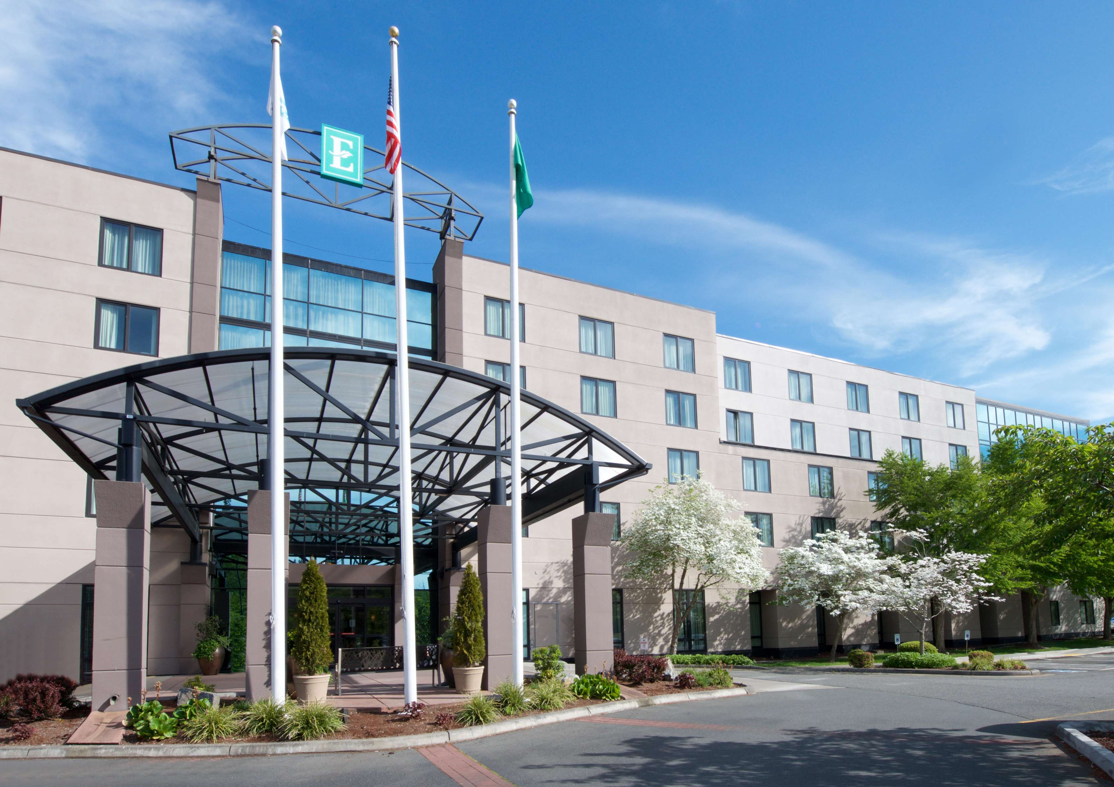 Embassy Suites by Hilton Seattle North Lynnwood Photo