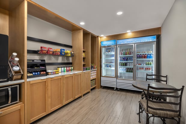 Images Candlewood Suites San Diego by IHG