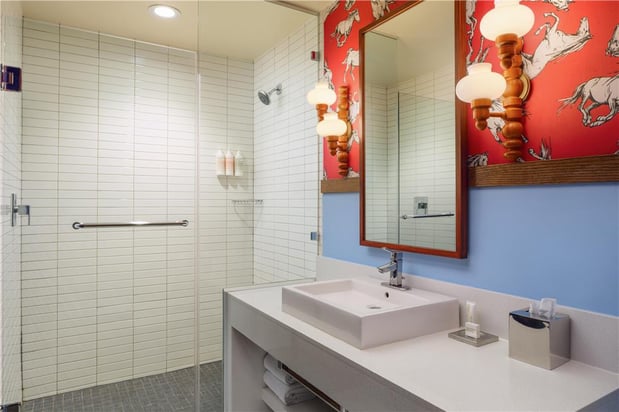 Images Graduate by Hilton Dallas