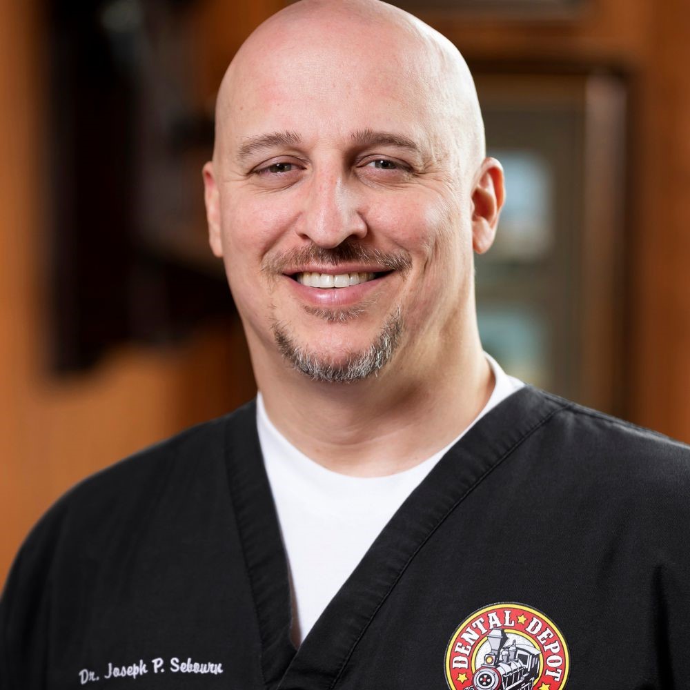 Dr. Joseph Sebourn is a graduate of Ohio State University. When not practicing dentistry, he can be found spending time with his wonderful family.