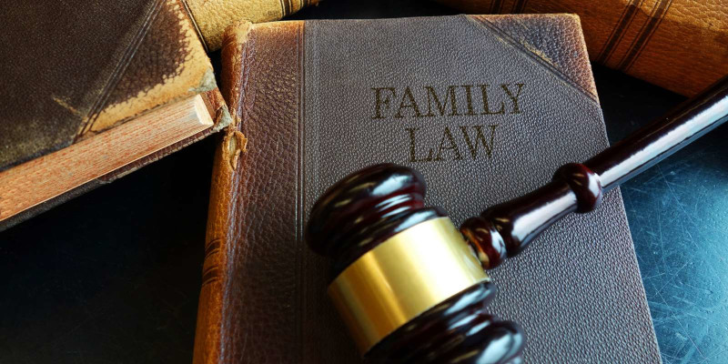 IT WILL BE EASY TO SEE HOW AN EXPERIENCED AND DEDICATED ATTORNEY MAKES A DIFFERENCE FOR YOUR FAMILY LAW CASE.
