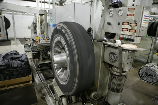 Images Bauer Built Tire & Service