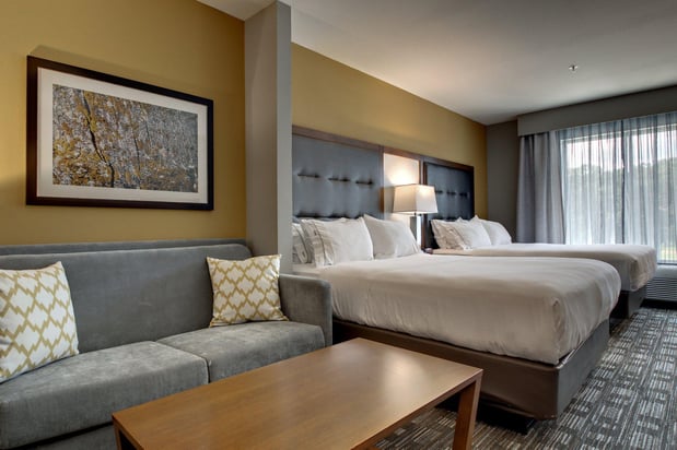 Images Holiday Inn Express & Suites Albany by IHG