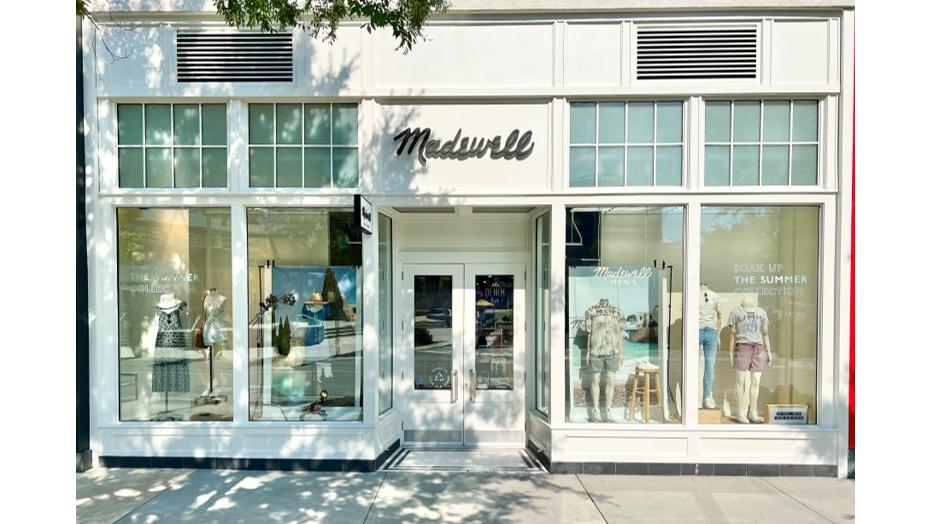storefront-photo