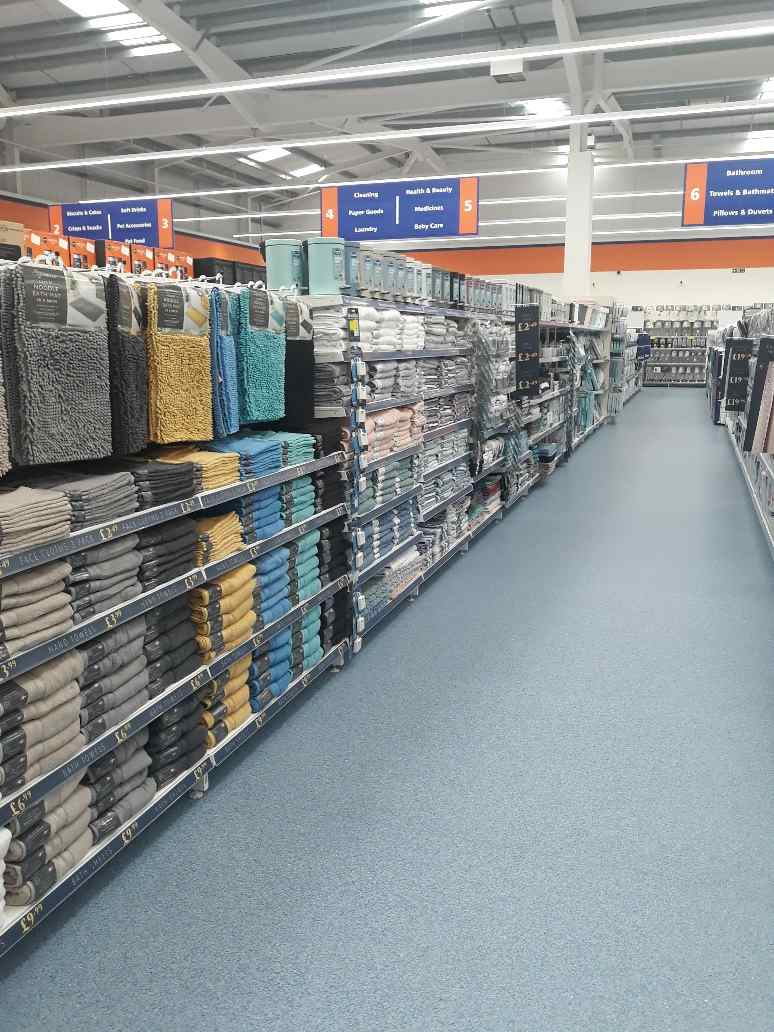 B&M's brand new store in Whitby stocks a charming range of bathroom textiles, including bathmats, bath sheets and bath towels.