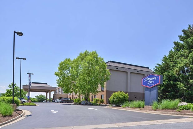 Images Hampton Inn Staunton