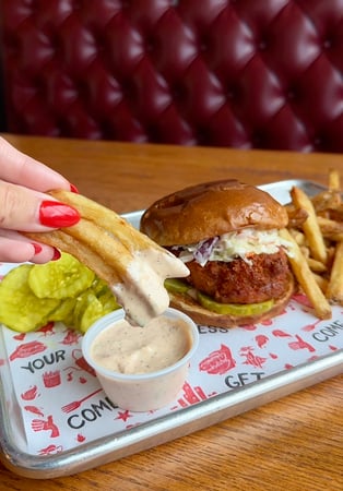 Images Fry the Coop (Portage Park)