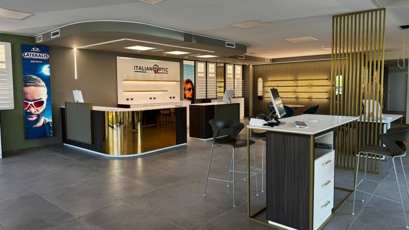 Images Italian Optic Manerba del Garda - Ottica Lobs