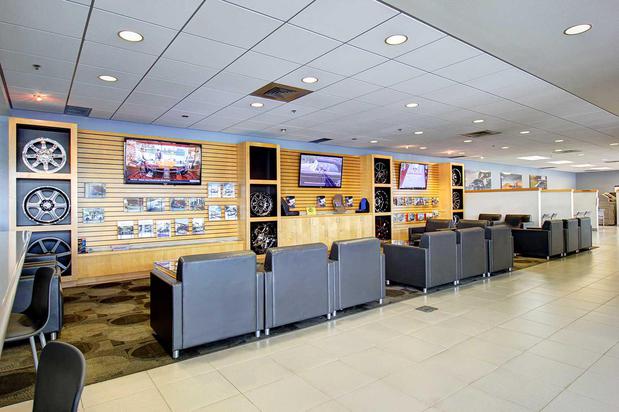 Images Kendall Cadillac of Nampa