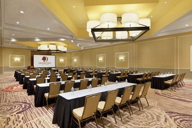 Images DoubleTree by Hilton Somerset Hotel and Conference Center