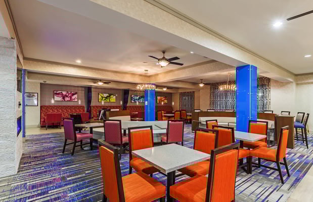 Images Holiday Inn Express & Suites Houston East by IHG