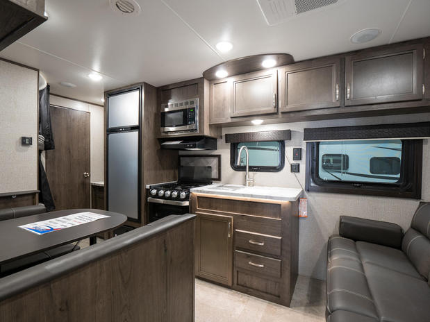 Images Blue Compass RV Sarasota