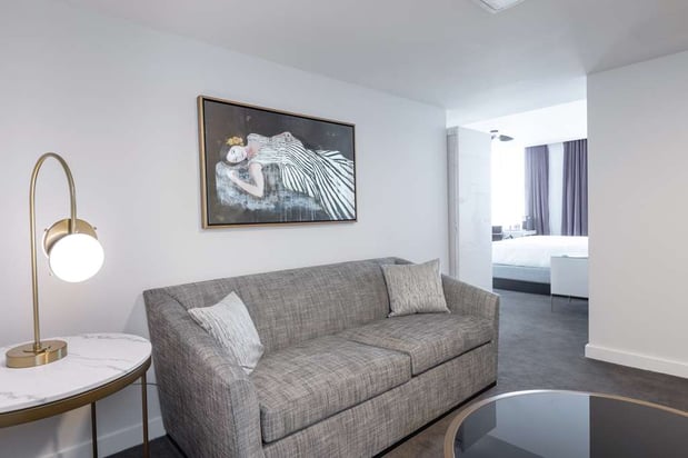 Images The Kelly Birmingham, Tapestry Collection by Hilton