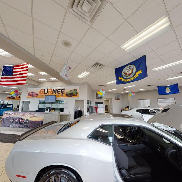 Images Gurnee Chrysler Jeep Dodge Ram