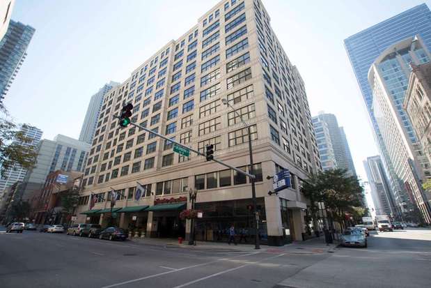 Images Hampton Inn & Suites Chicago-Downtown
