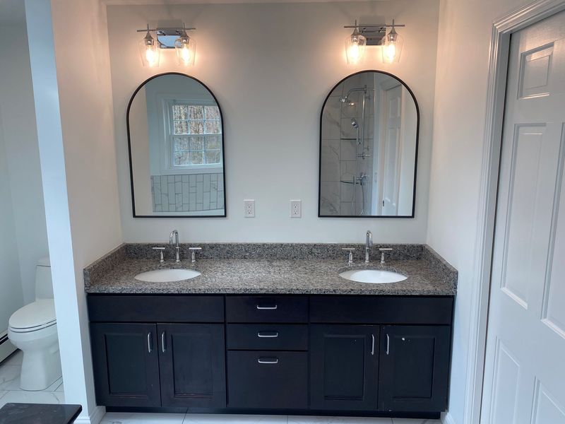 Images Hebert Customs LLC
