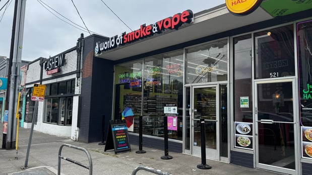 Images World of Smoke & Vape - Queen Anne