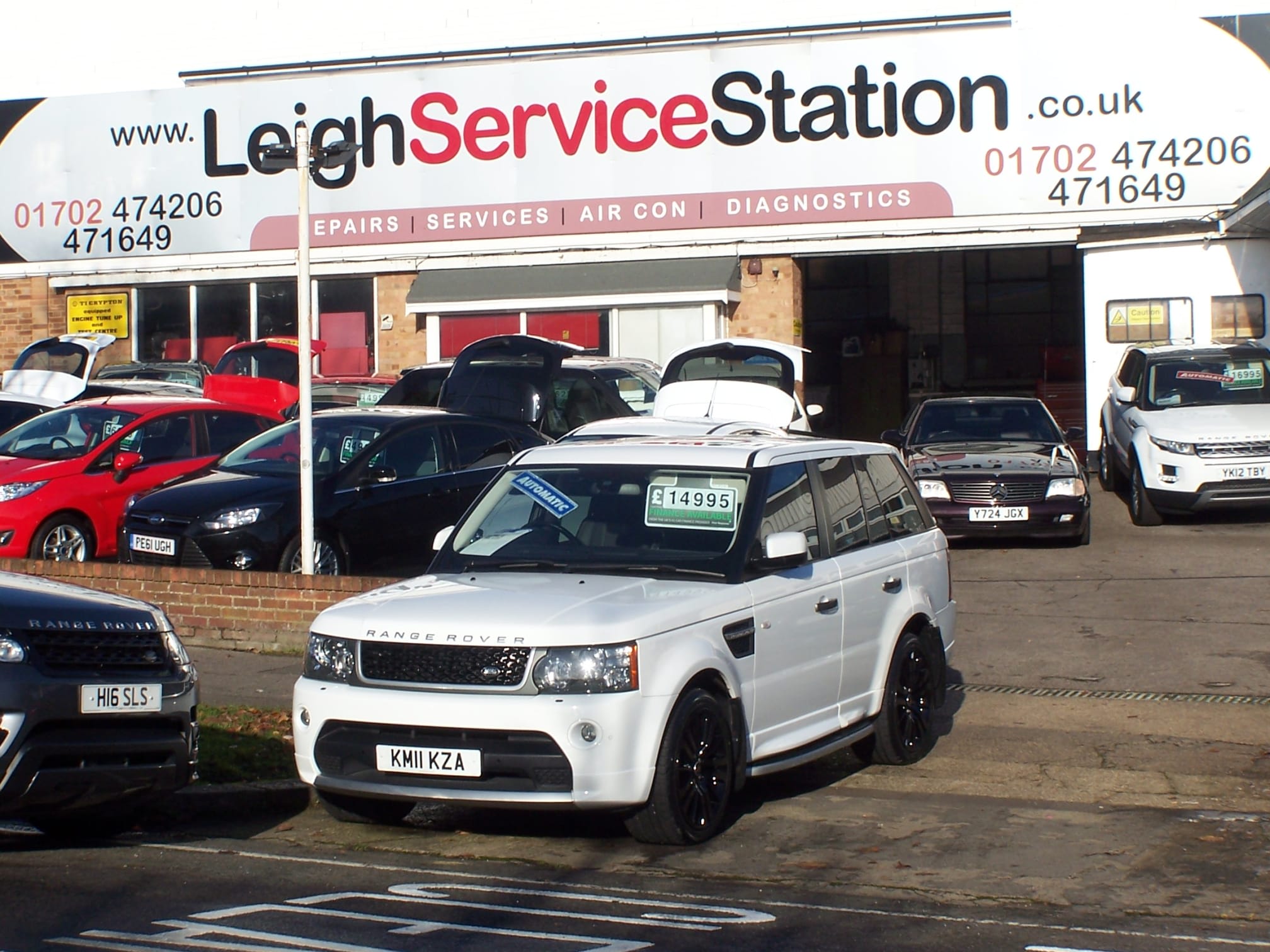 Images Leigh Service Station Ltd