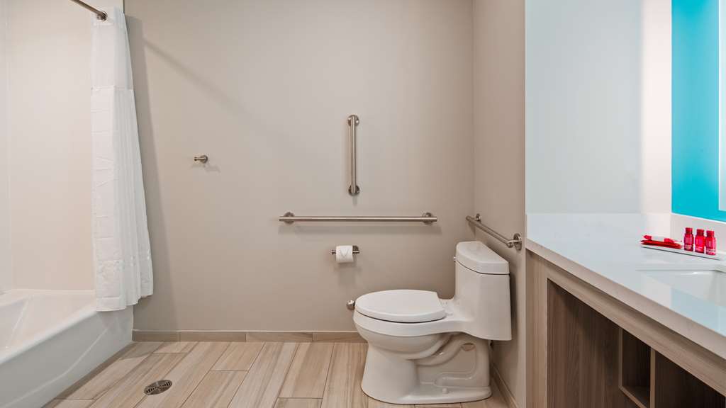Images Best Western Premier Winnipeg East