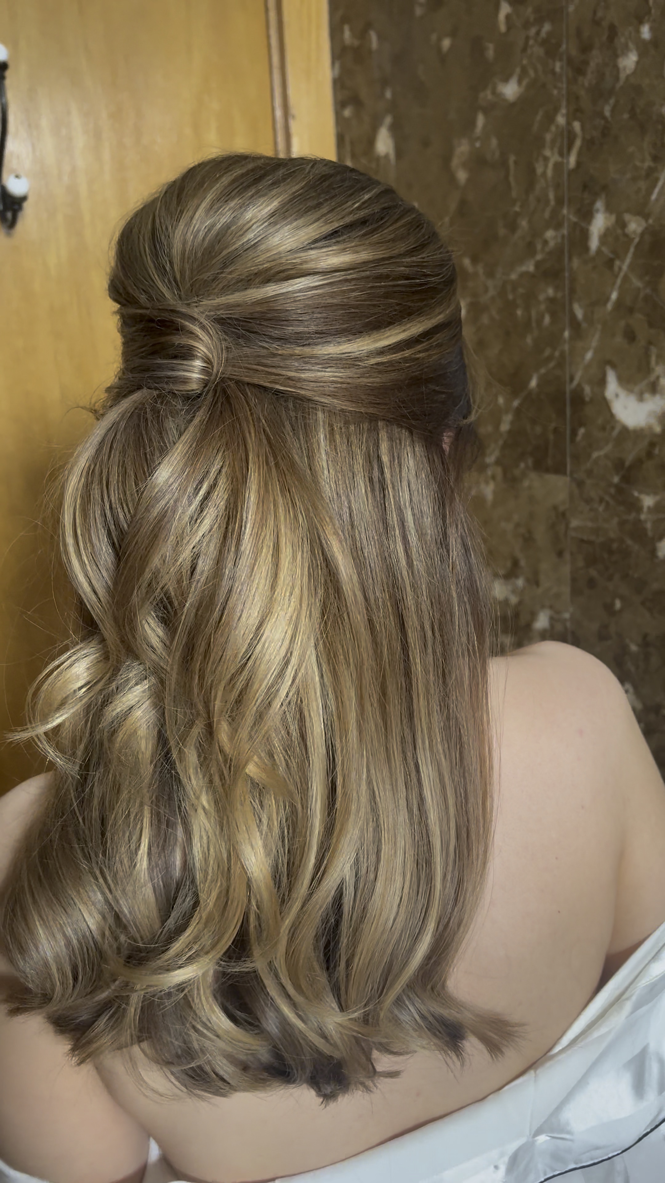 Whyte Crown Bridal Hair 31