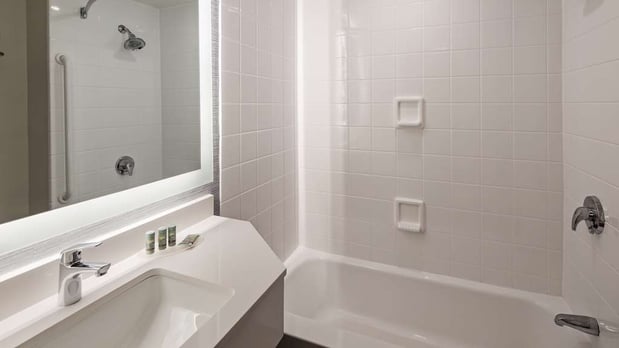 Images Best Western Paramus Hotel & Suites
