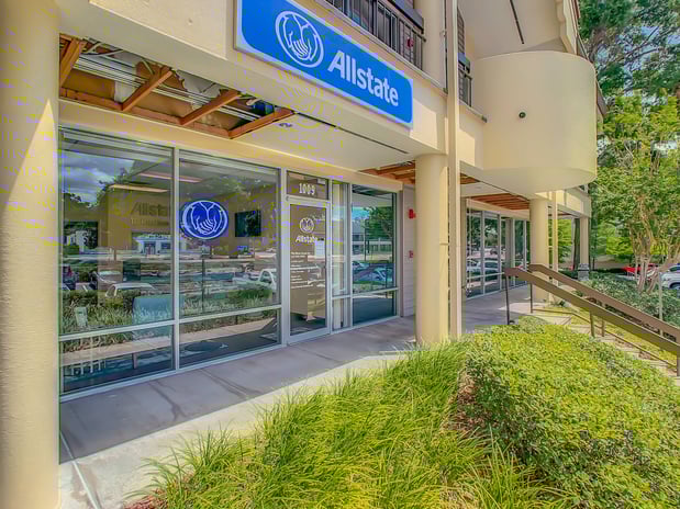 Images Matthew Hernandez: Allstate Insurance
