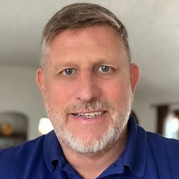 Images Christopher Schell, Counselor