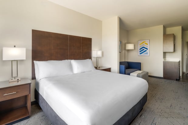 Images Holiday Inn Express & Suites Aiken by IHG