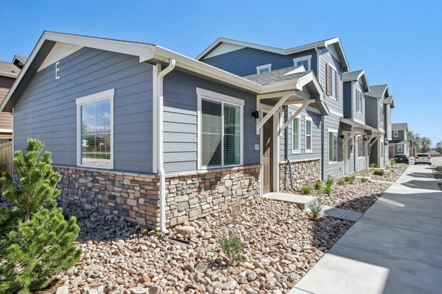 Images Arrive Longmont