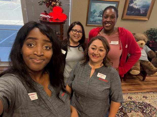 Images Michele Meeks - State Farm Insurance Agent