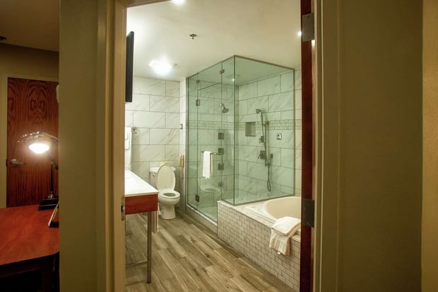 Images Hampton Inn Wheeling