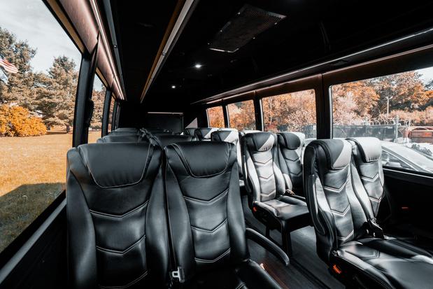 Images Elite Limousine of Connecticut