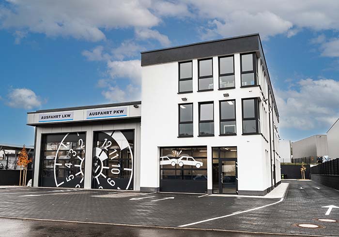 Kfz-Prüfstelle Remseck am Neckar/ FSP Prüfstelle/ Partner des TÜV Rheinland, Rainwiesen 15 in Remseck am Neckar