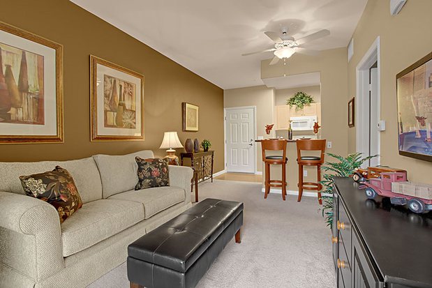 Images 55+ FountainGlen Grand Isle