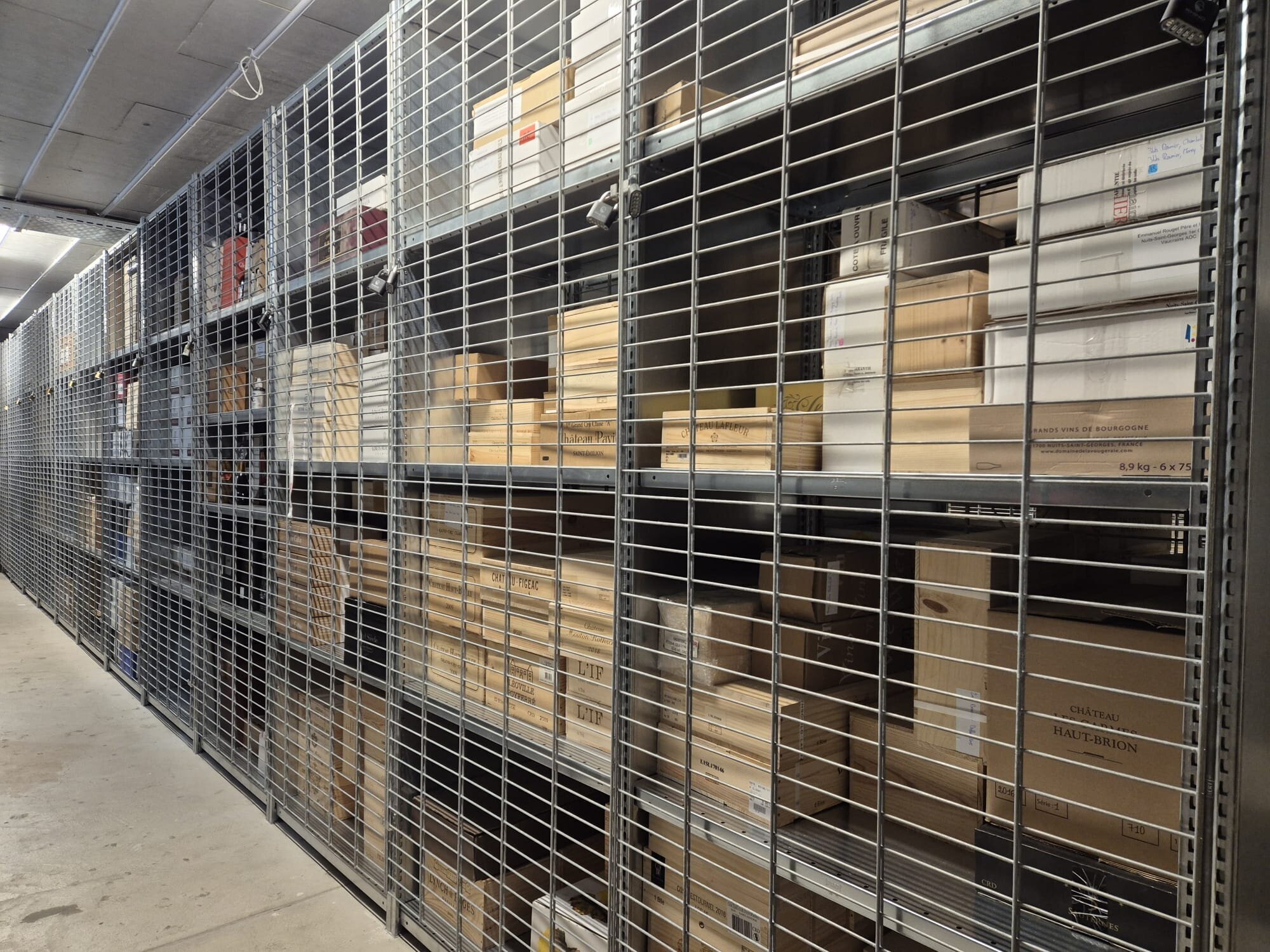 Bilder Wine Storage Switzerland GmbH