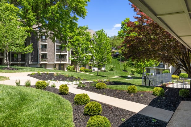 Images Stonegate Apartments