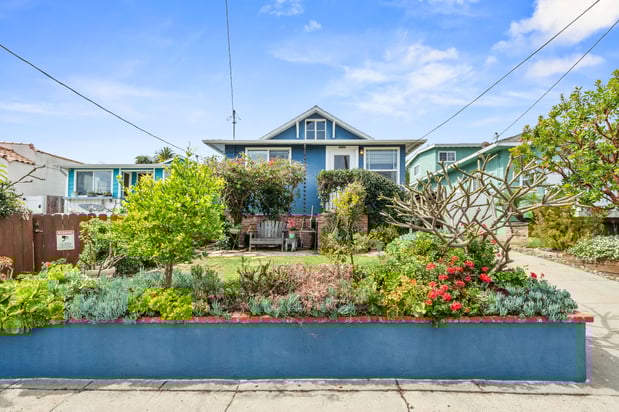 Images Carol Anne Mills - Realtor in Rancho Palos Verdes and San Pedro