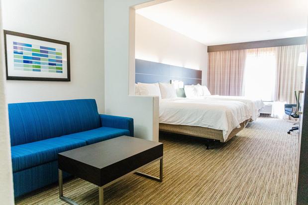 Images Holiday Inn Express & Suites Andalusia, an IHG Hotel
