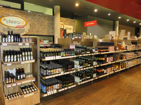 Vinofaktur Genussregal Südsteiermark, An der Mur 13 in Vogau