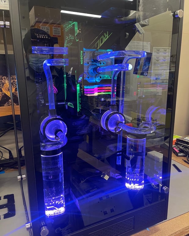 Images Evolution Gaming and Repair