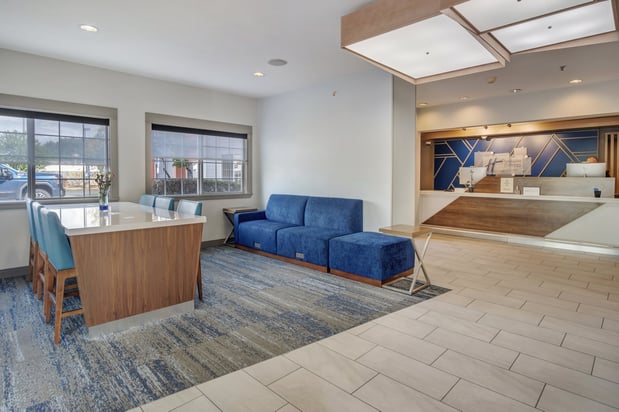 Images Holiday Inn Express Portland East - Troutdale by IHG
