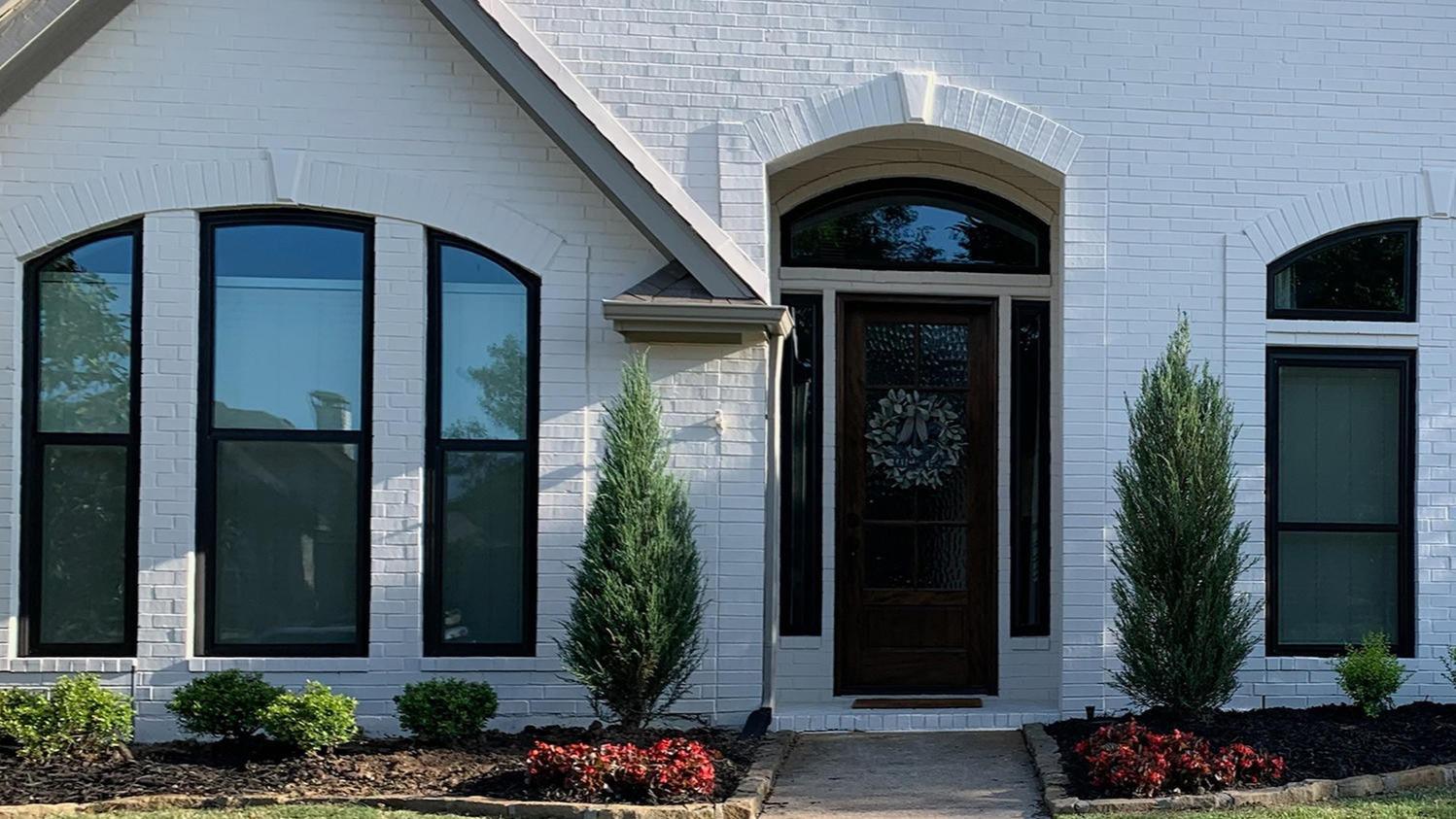 When it's time to upgrade your windows, Window Worxx DFW offers professional window replacement services to enhance the aesthetics and energy efficiency of your property. Our expert team ensures a seamless transition, providing you with high-quality replacement windows that meet your specific needs.