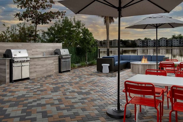 Images Home2 Suites by Hilton Miami Airport South Blue Lagoon