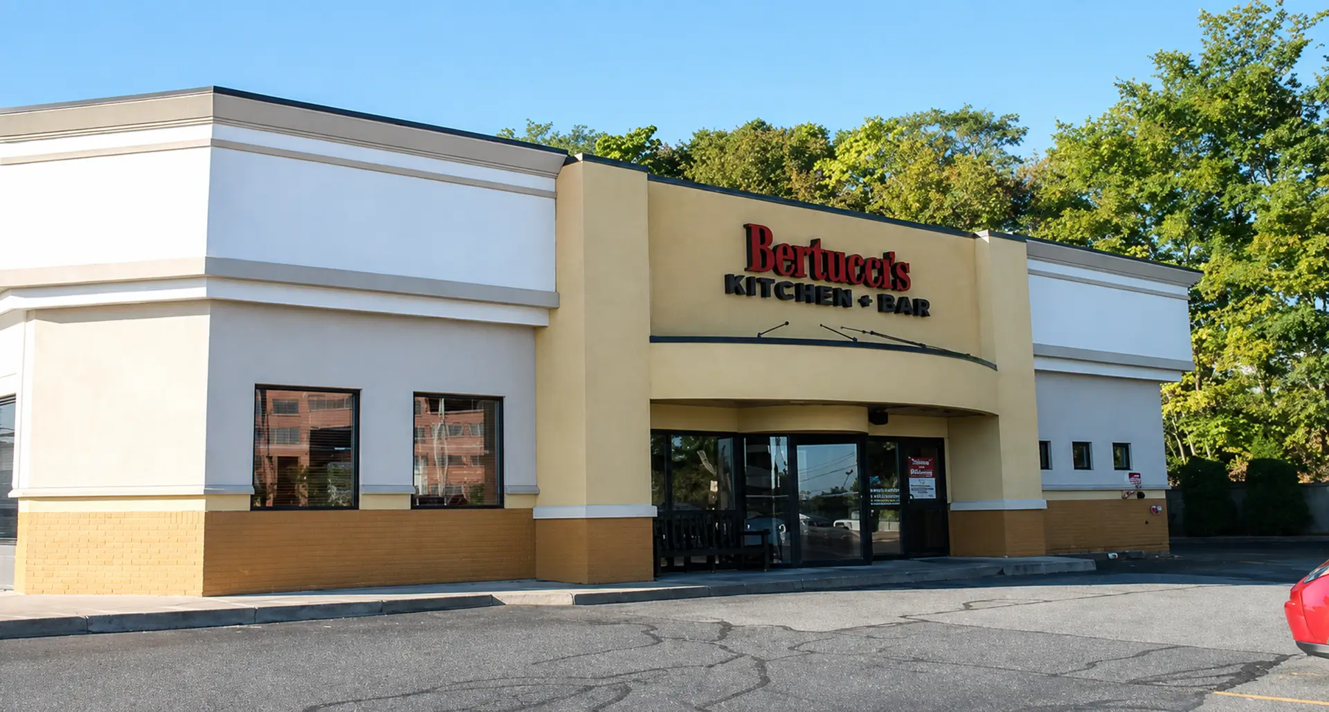 The exterior of Bertucci's Framingham