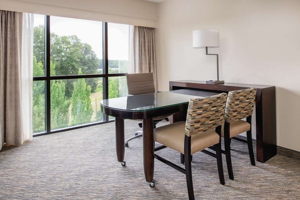 Images Embassy Suites by Hilton Seattle Tacoma International Airport