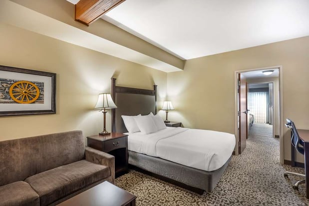 Images Best Western Plus Intercourse Village Inn & Suites