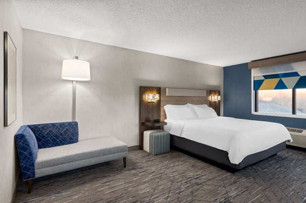 Images Holiday Inn Express Grove City (Outlet Center) by IHG