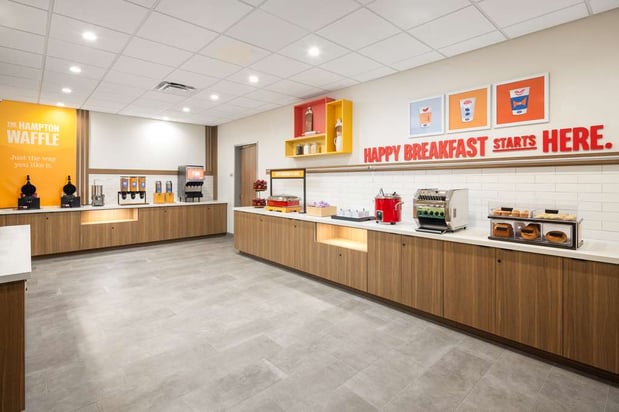 Images Hampton Inn and Suites by Hilton Cottonwood